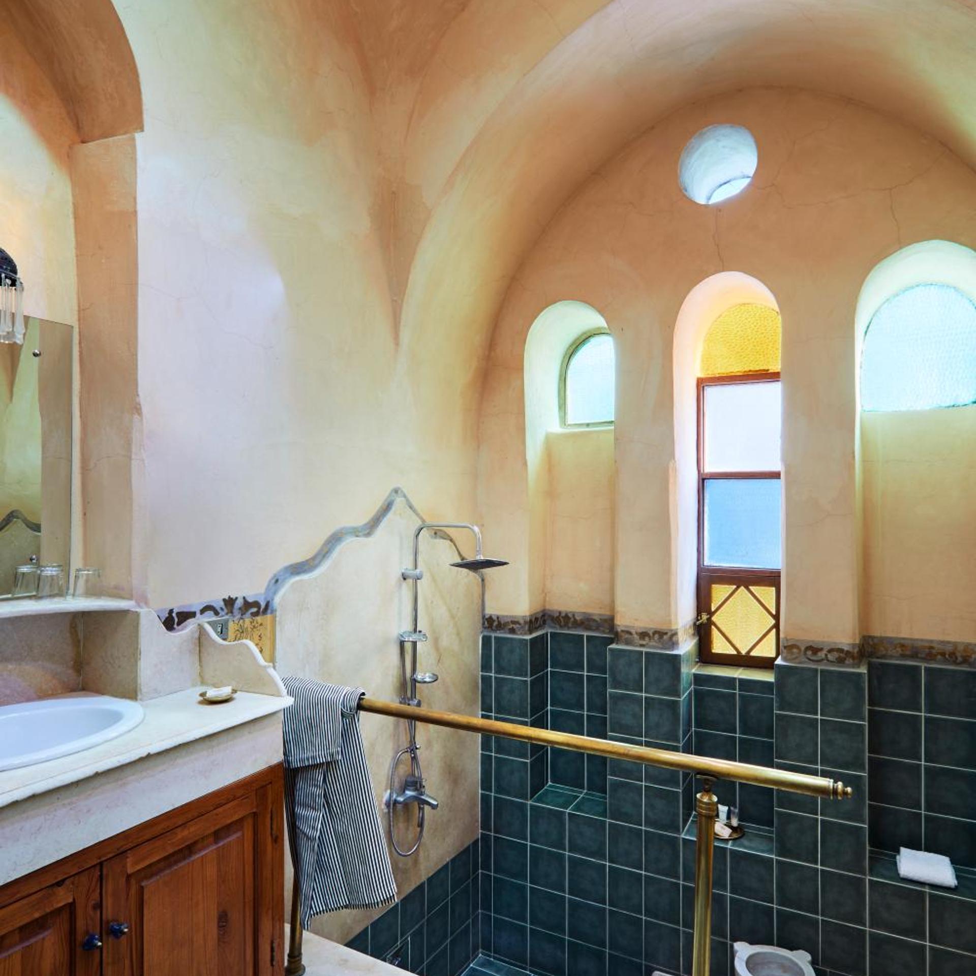 Fountain, Suite
