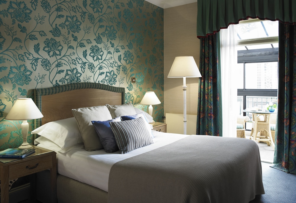 Norfolk Royale Hotel 32/75