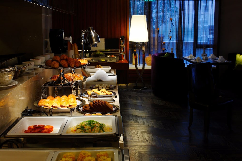 Dw Hotels 28/50