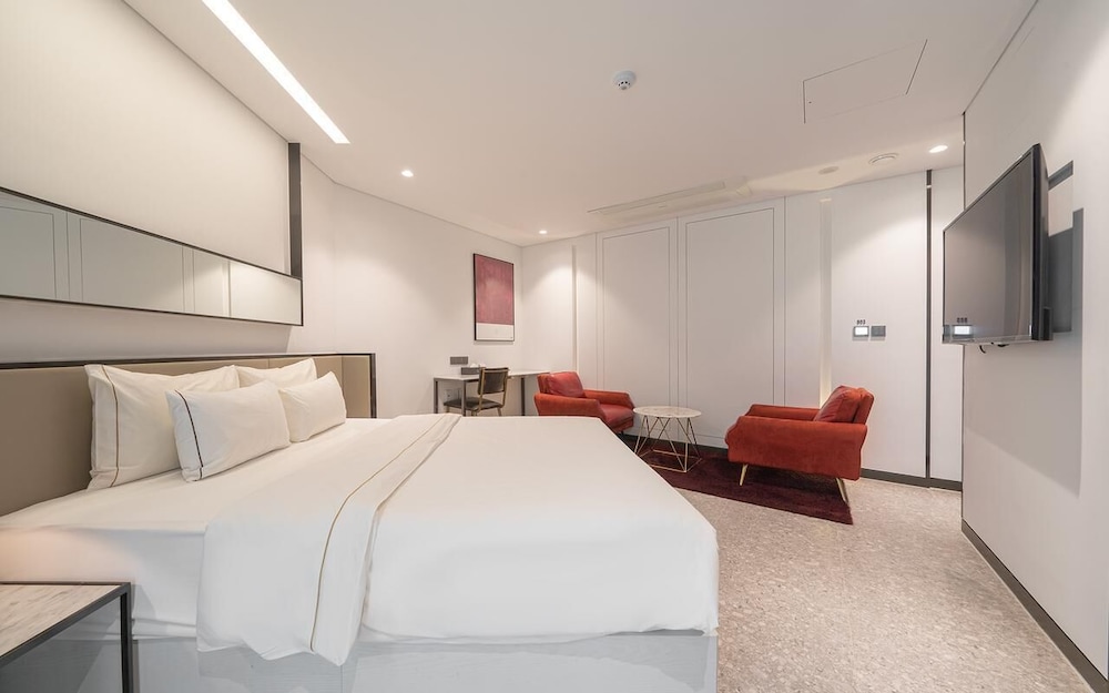Hotel the castle jamsil 16/58