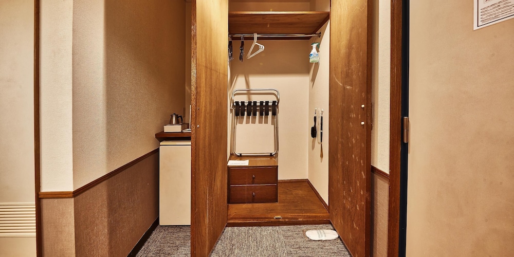 Crown Hotel Okinawa 51/75