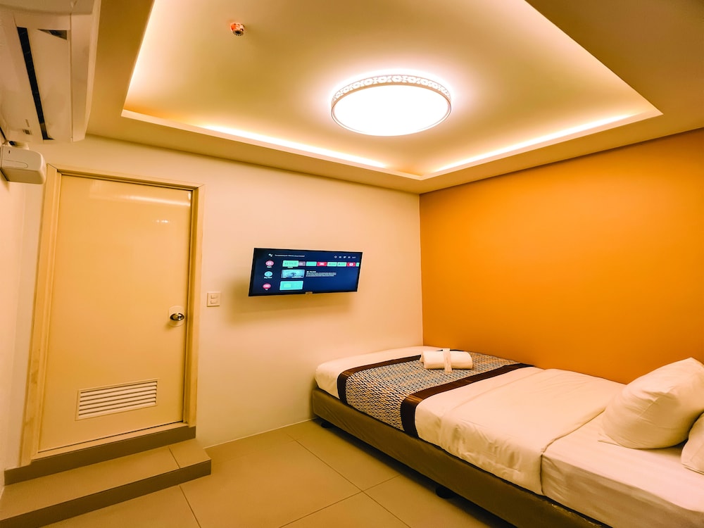 Casa Bocobo Hotel 8/61