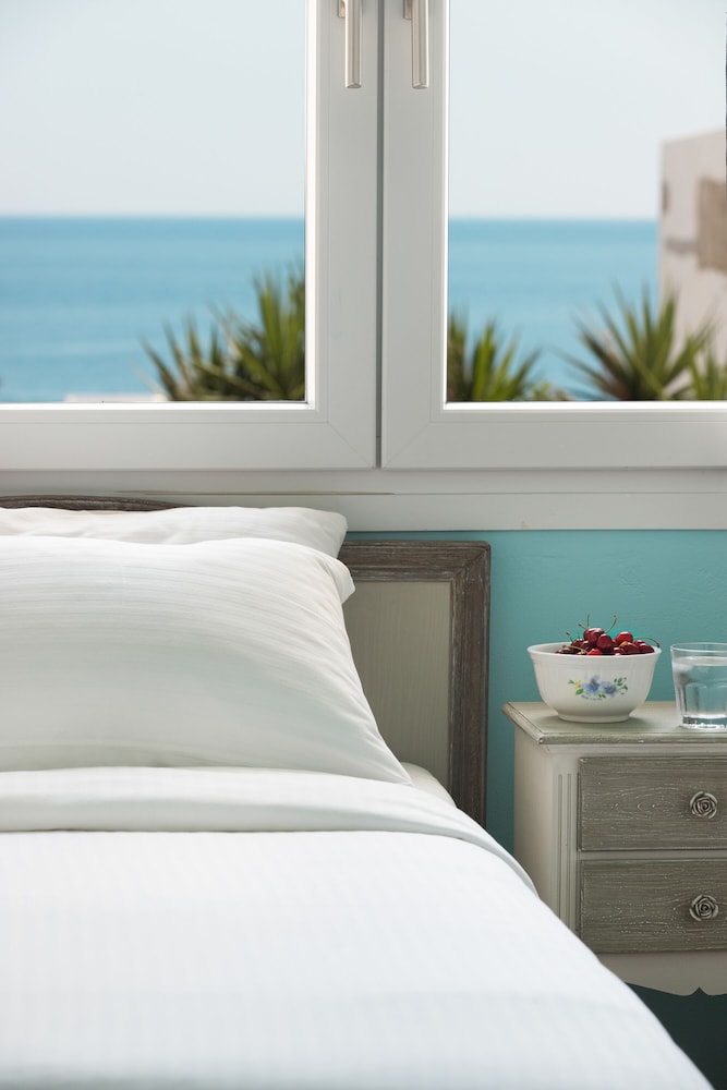 Tinos Resort Hotel 26/50