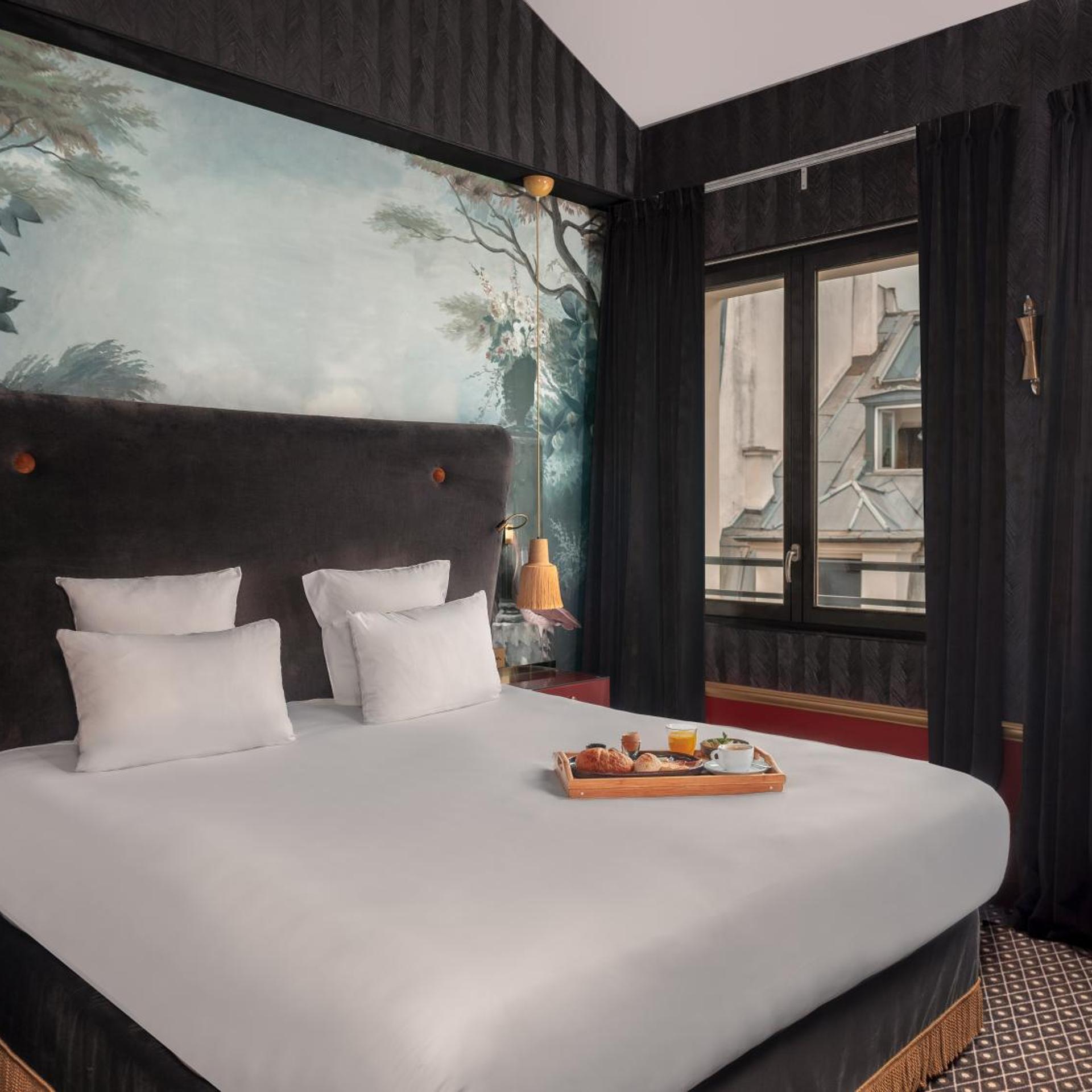 Superior, King Bed