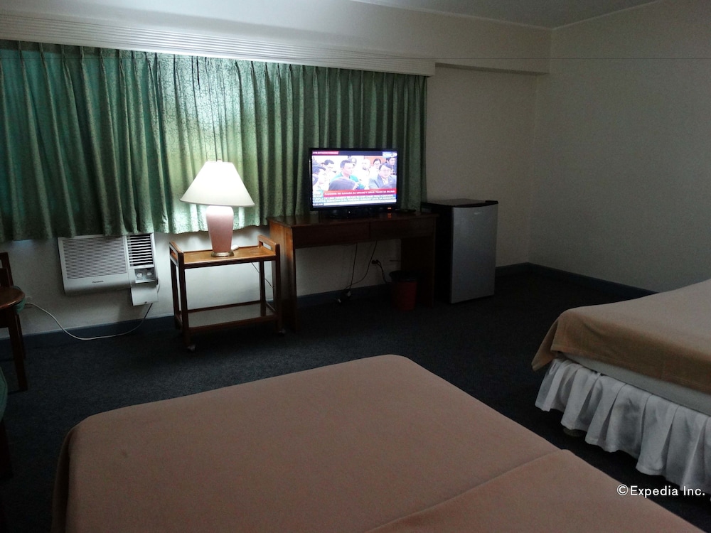 Adriatico Arms Hotel 12/21