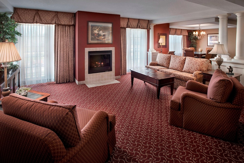 Residence Inn Saratoga Springs 10/30