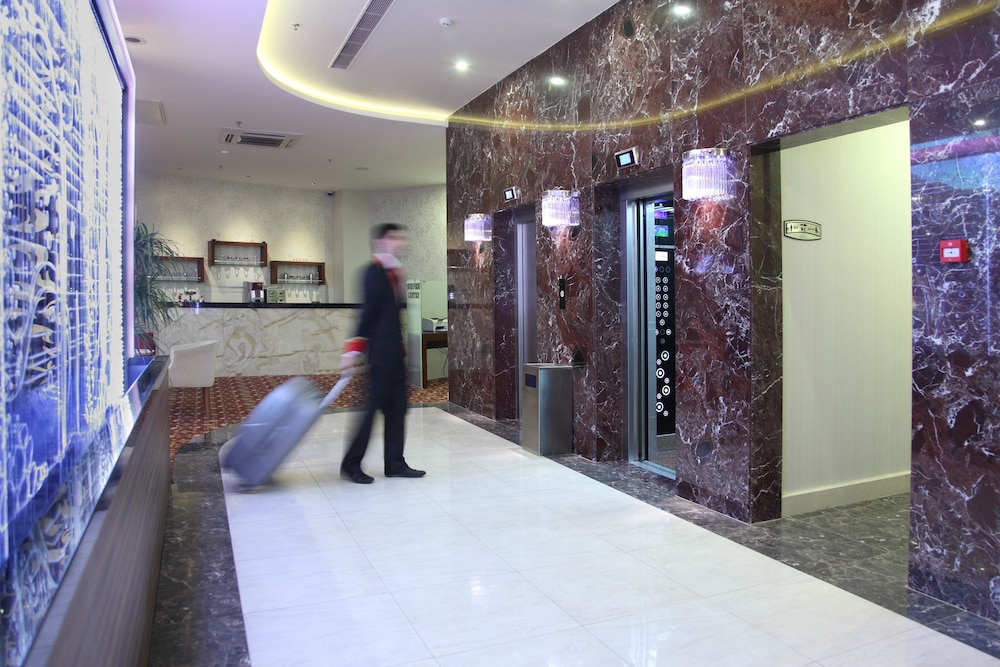Otel Senbayrak City 26/58