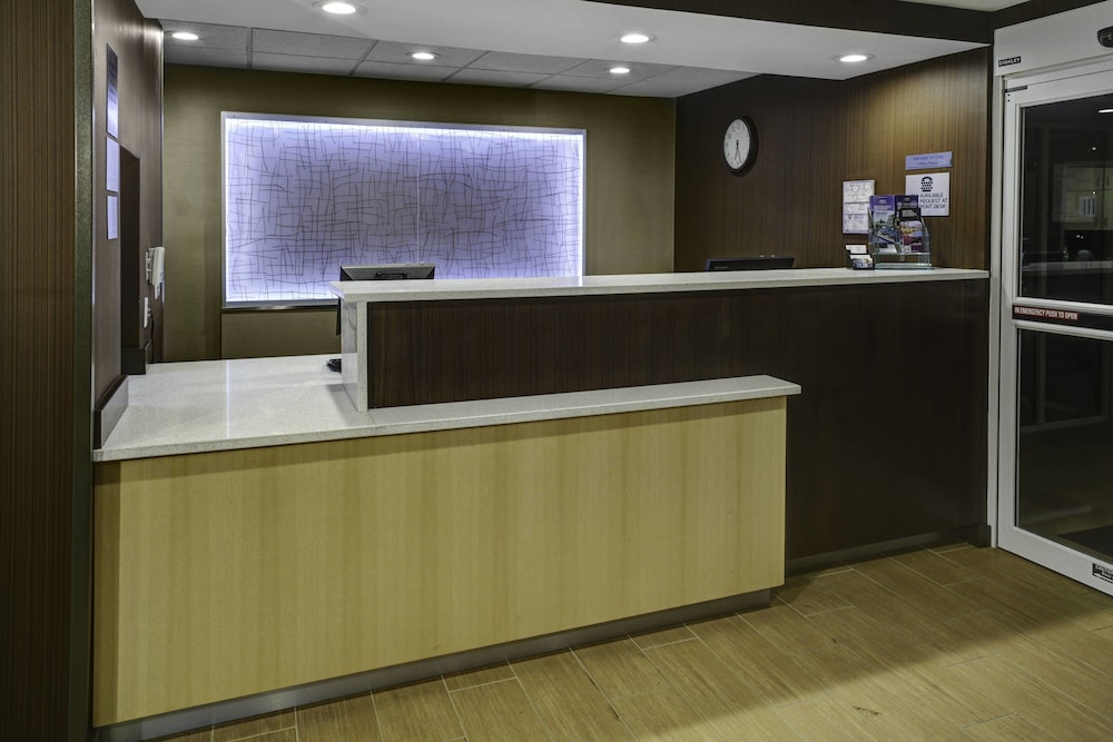 Lobby at Fairfield Inn Suites Atlanta Suwanee, SUWANEE - GA