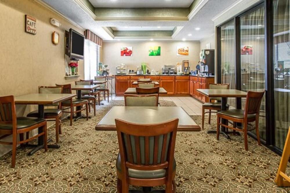 Quality Inn Suites Durant 23/28