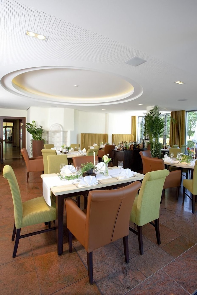 Landidyll Hotel Gasthof Zum Freden 32/49