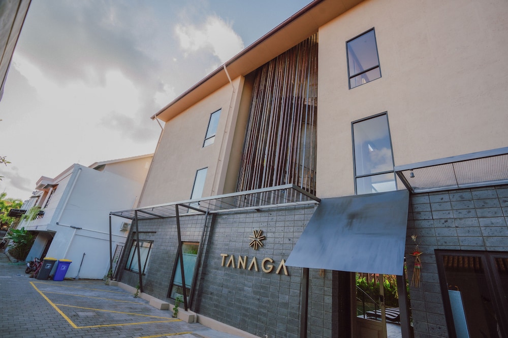 Tanaga CoLiving 7/64