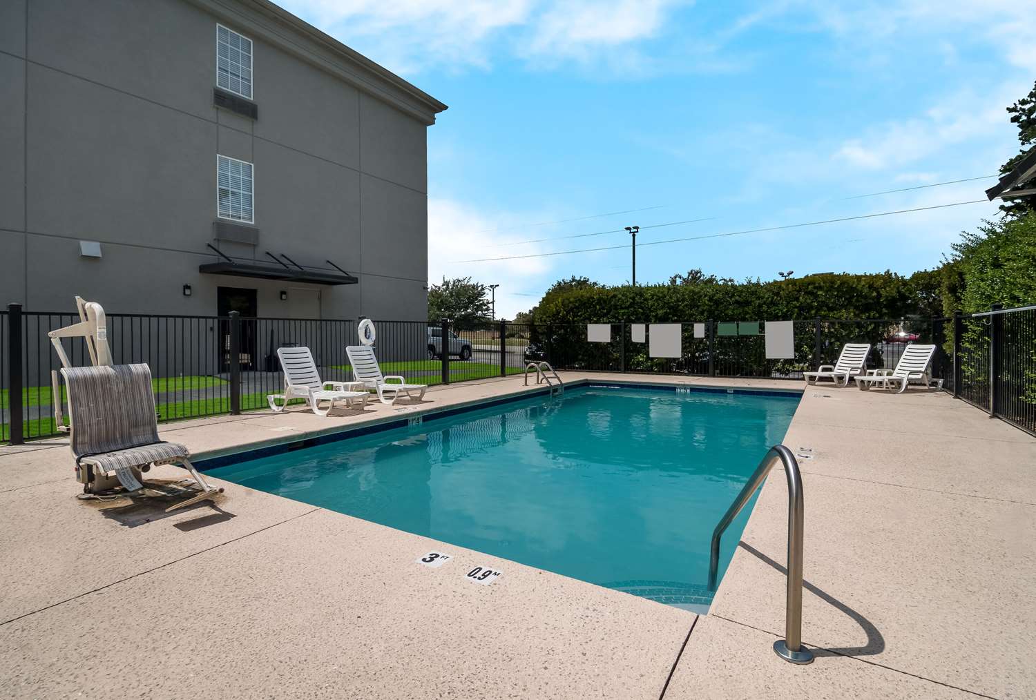 Quality Inn Goldsboro 36/36