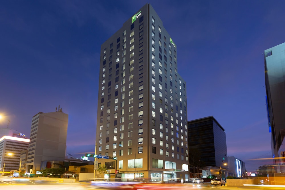 Holiday Inn Express Lima San Isidro 6/34
