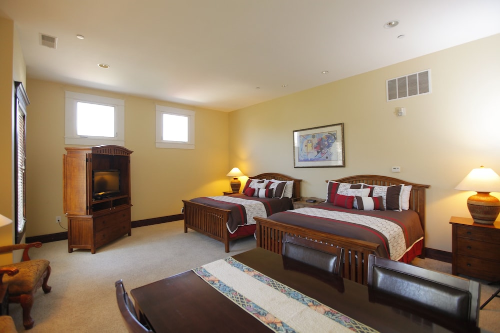 Santa Paula Inn 31/56
