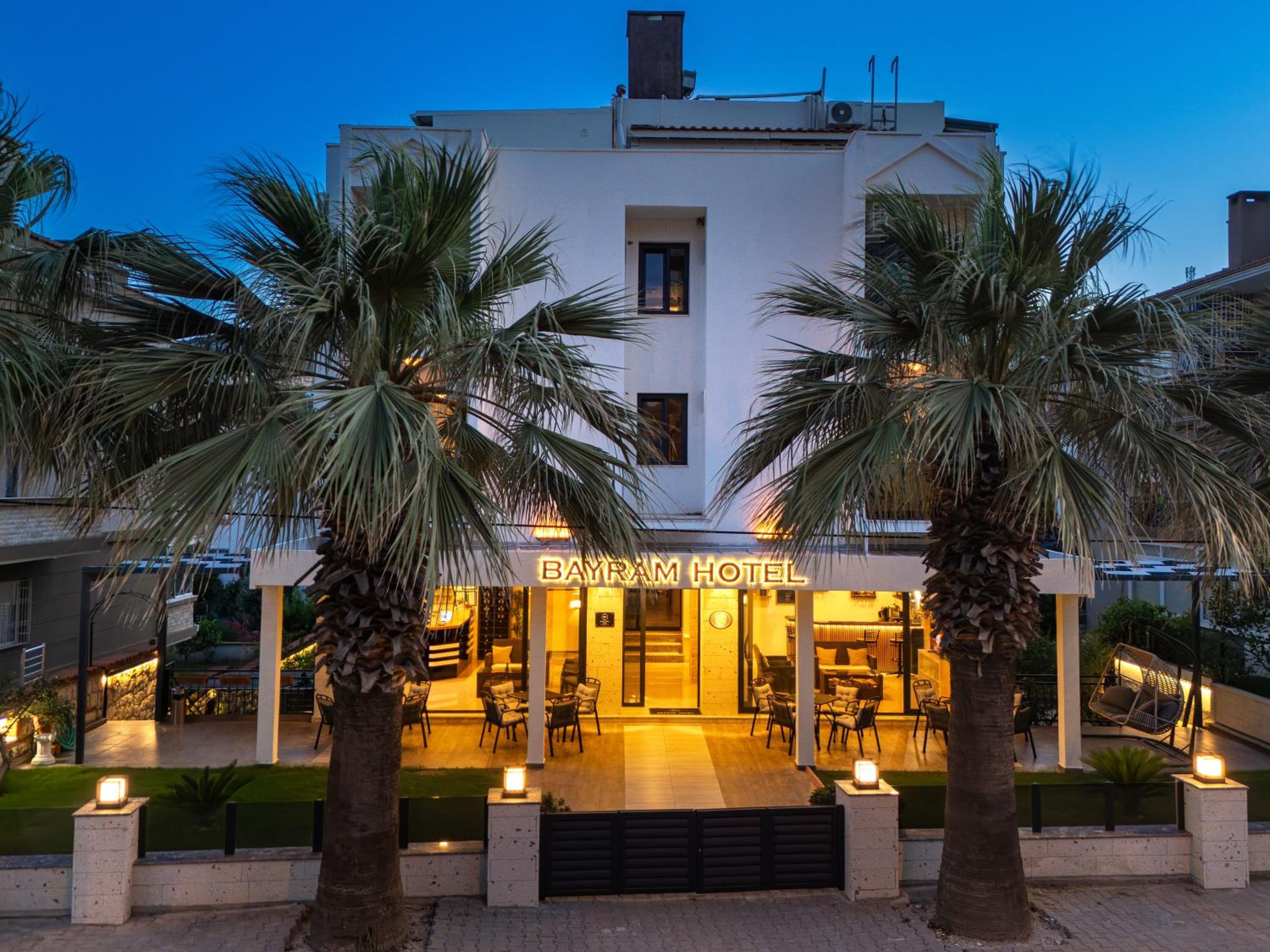 Bayram Hotel 3/50