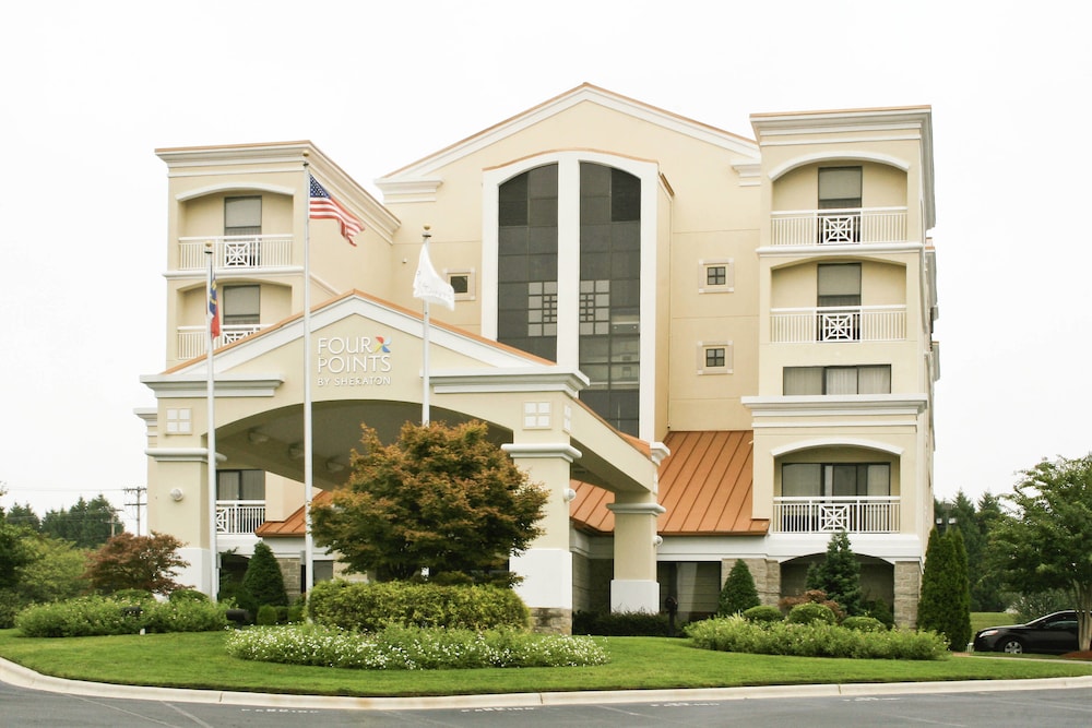 Four Points by Sheraton Charlotte - Pineville in PINEVILLE - NC