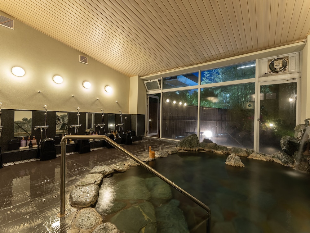 Livemax Resort Yuhigaura Kitu Onsen 23/50