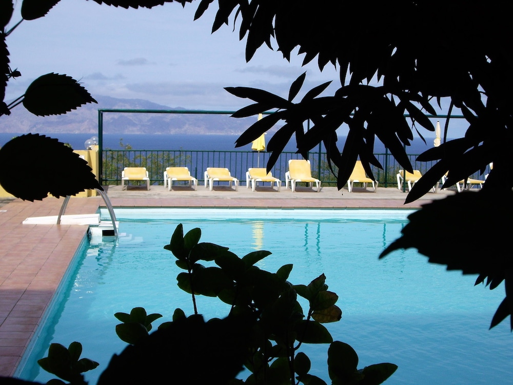 Xaguate 16/18