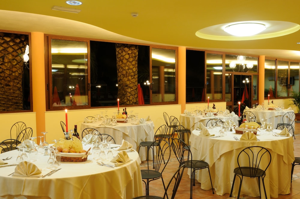 Hotel Oasis Alghero 70/74