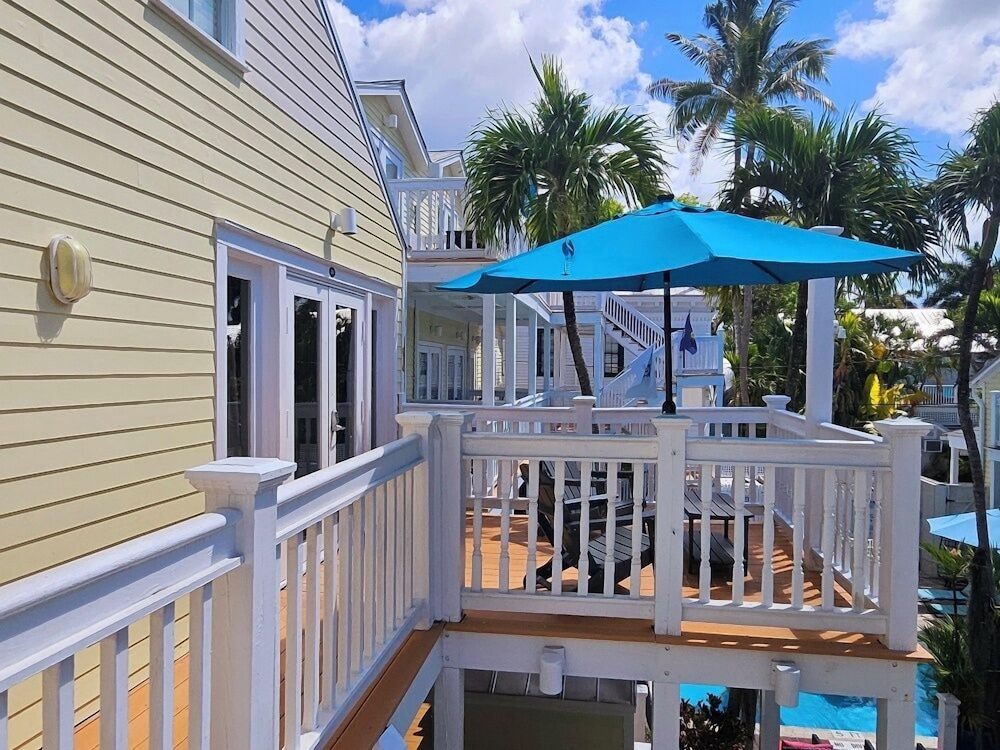 Bishop Hotel Key West 3/50