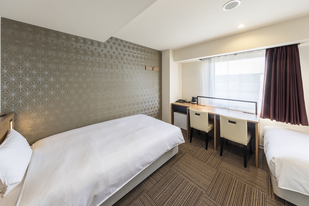 Tosei Hotel & Seminar Makuhari 22/58