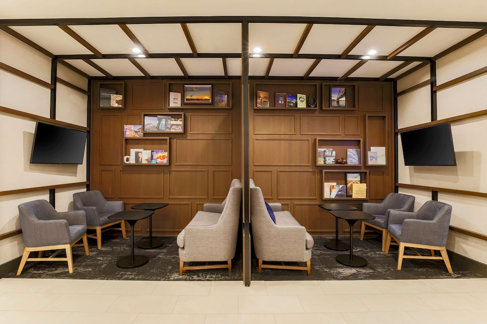 Hyatt Place Waco 20/38