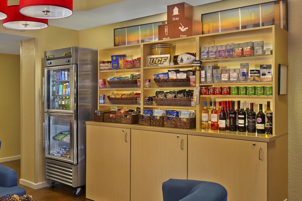 TownePlace Suites by Marriott Orlando East/UCF Area 35/47