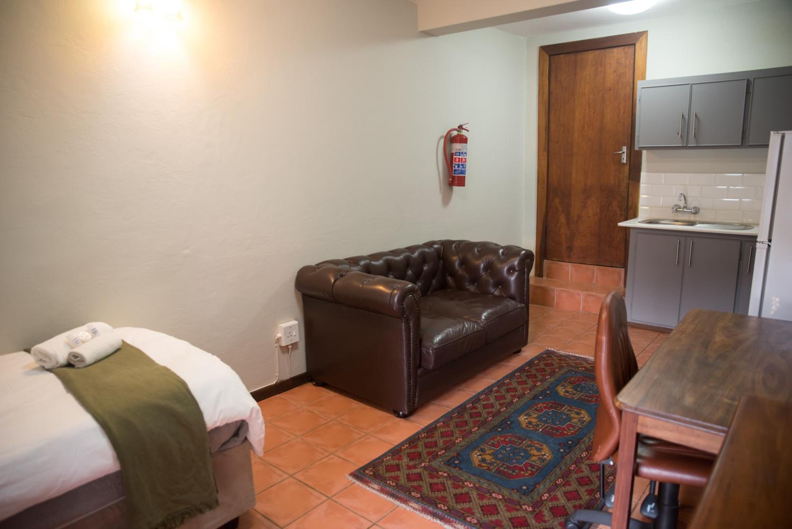 Beesdam Guesthouse 35/50