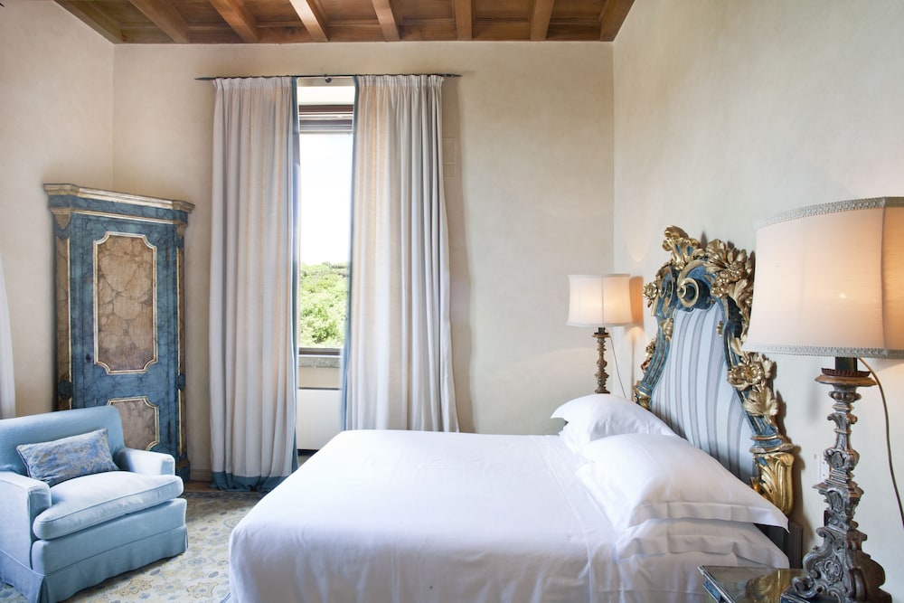 MEDICI, SUITE