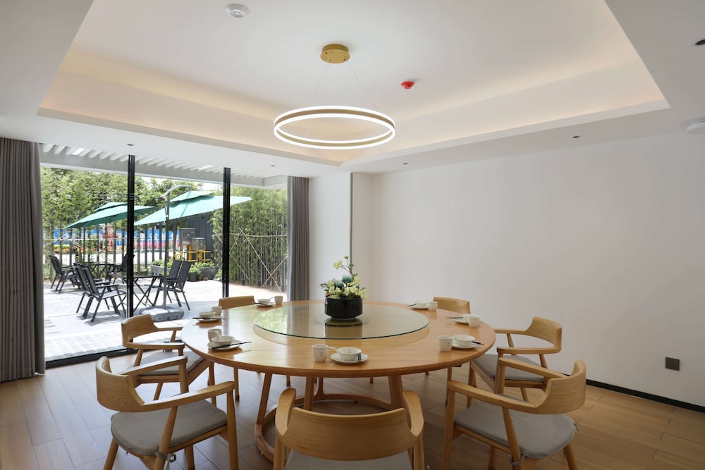 Ramada Encore by Wyndham Jiusuo Downtown 9/17