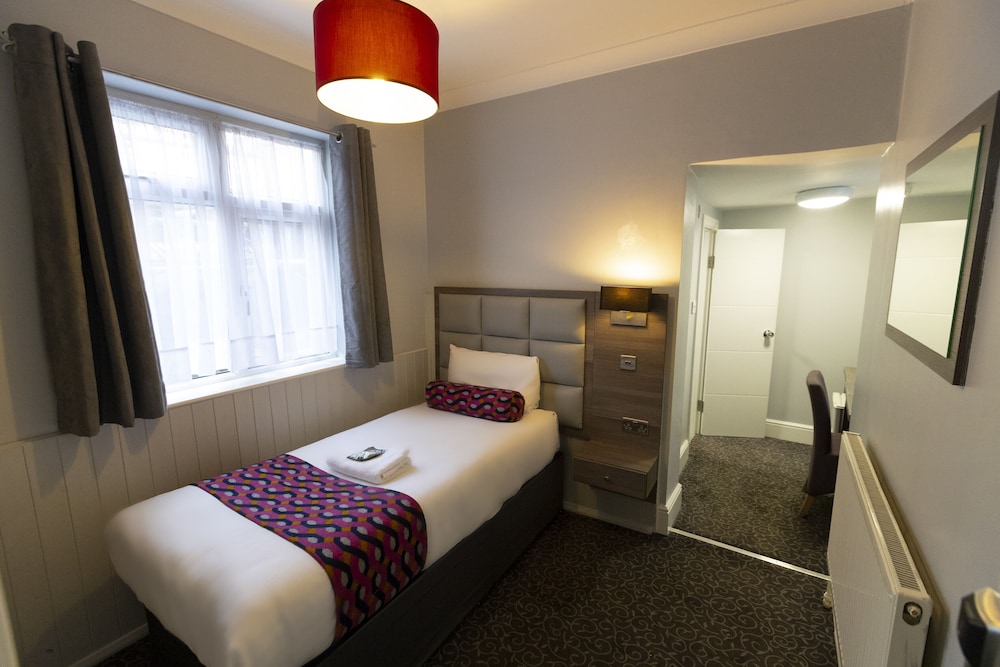 Euro Hotel Hammersmith 18/44