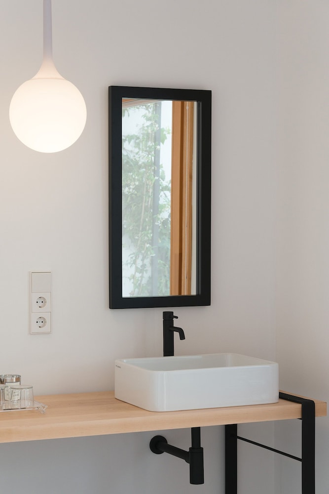 Sodium Hotel Boutique 34/50