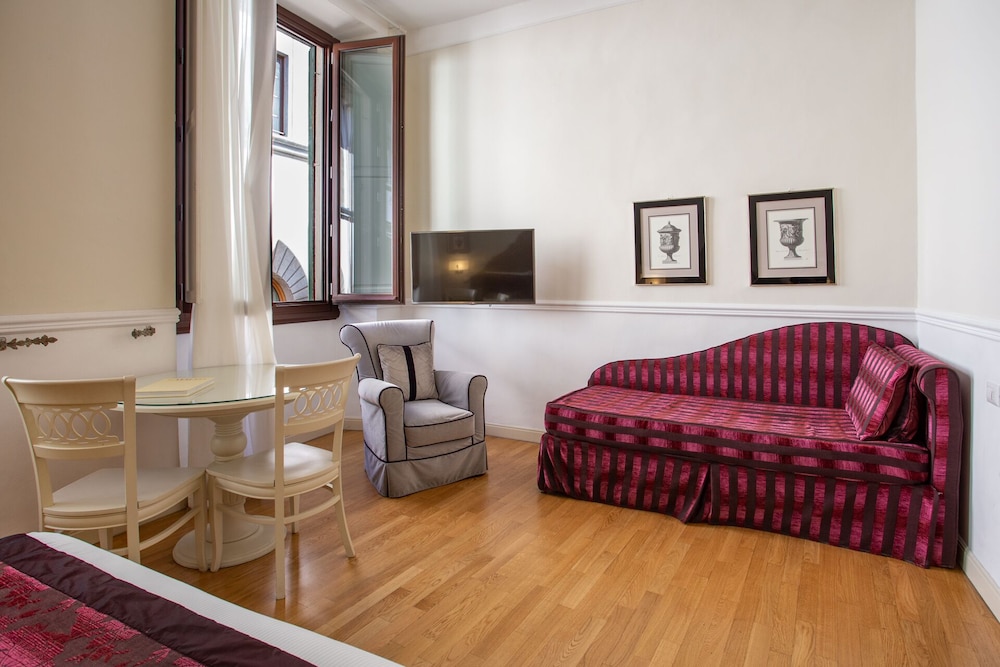 Boutique Hotel del Corso Firenze 32/50