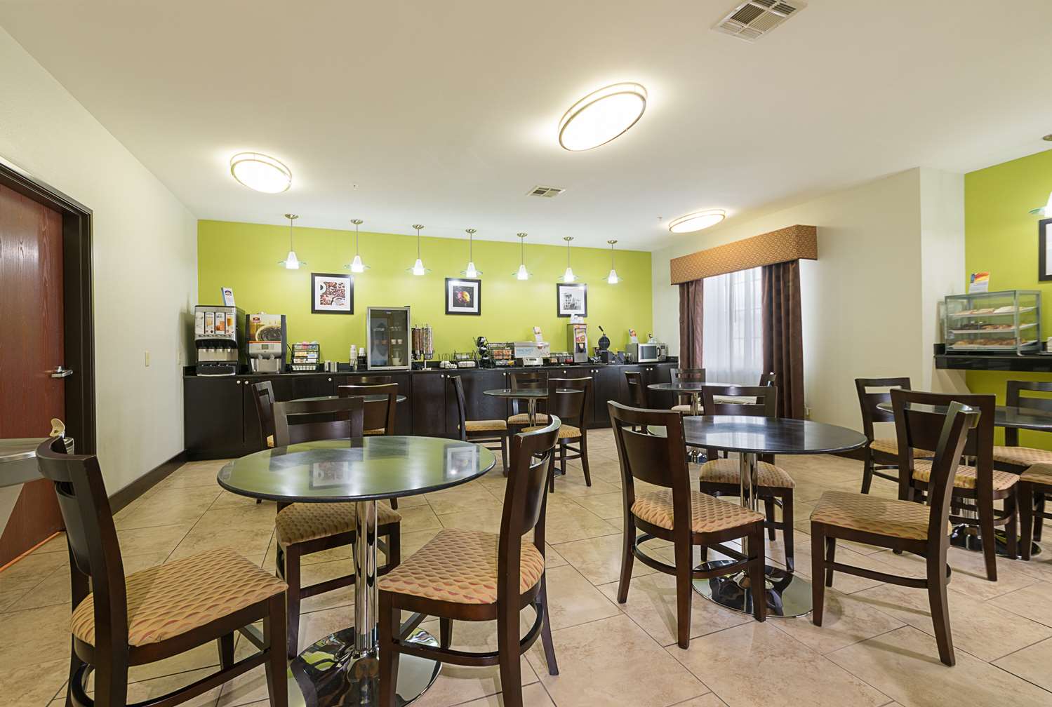 Best Western Plus Deridder Inn Suites 34/41