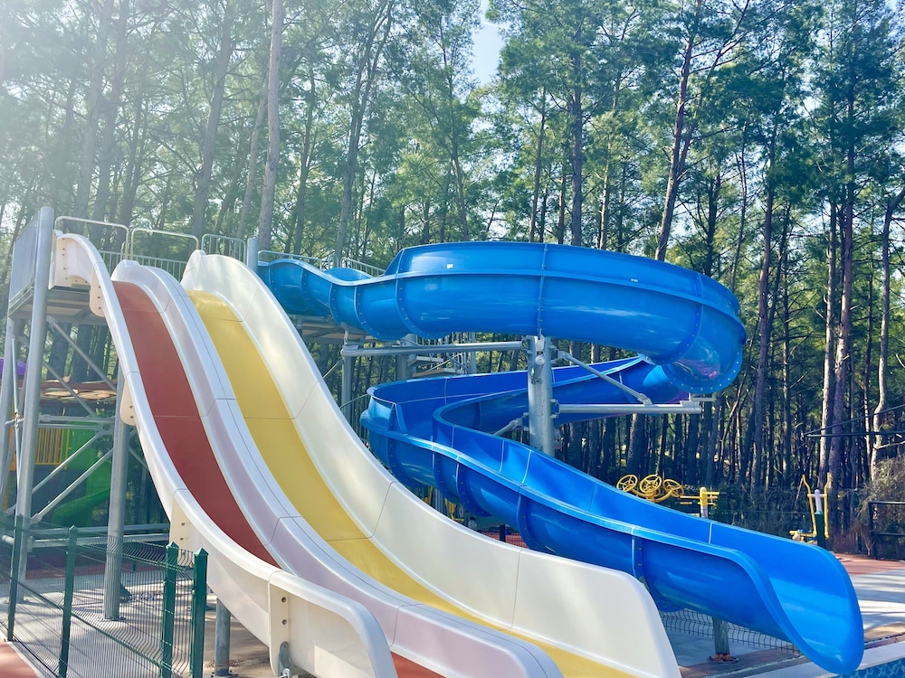 Green Forest Holiday Village 22/50