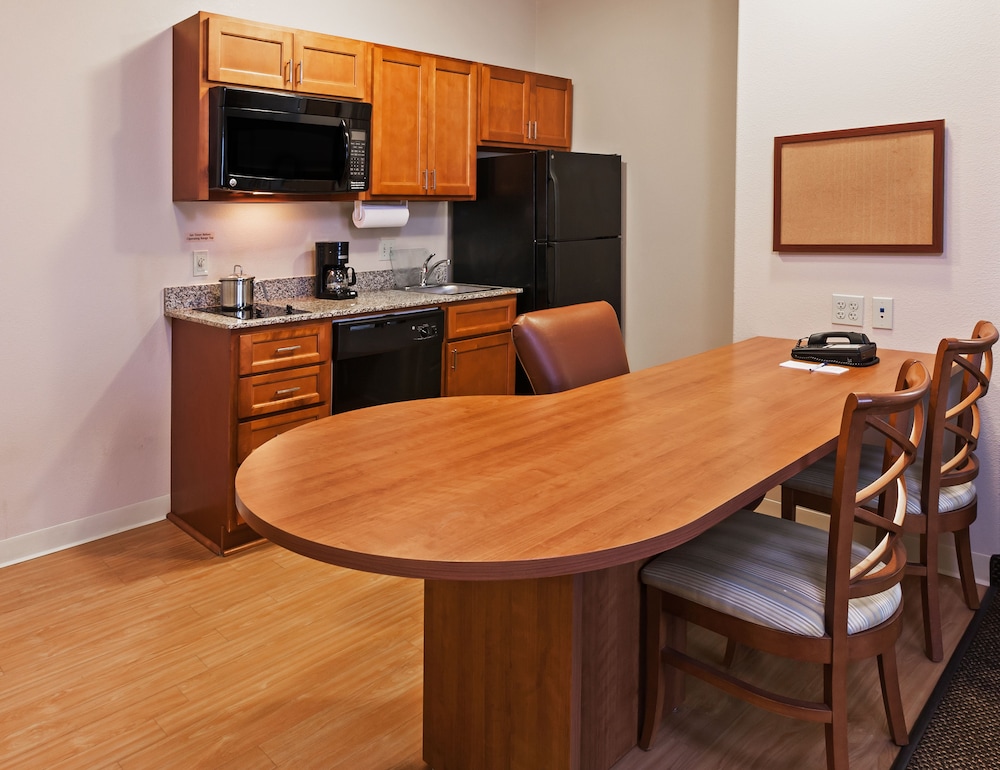 Candlewood Suites Deer Park Tx 46/64
