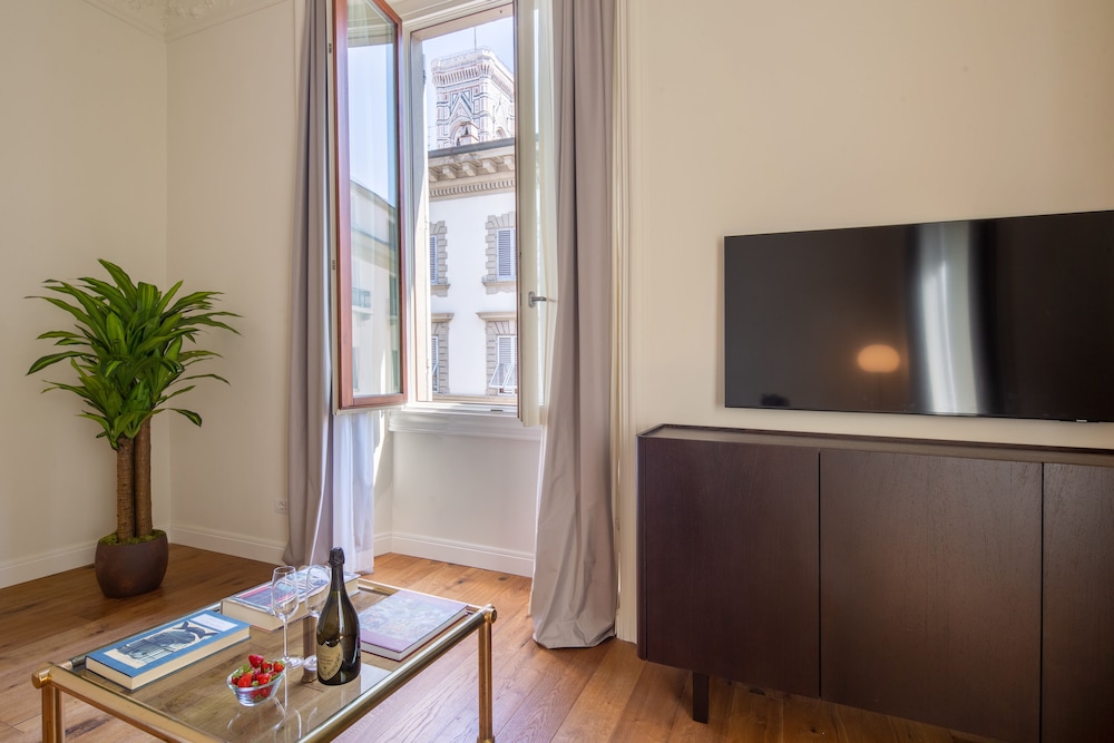 Florence Luxury Apartment Al Duomo 6/29