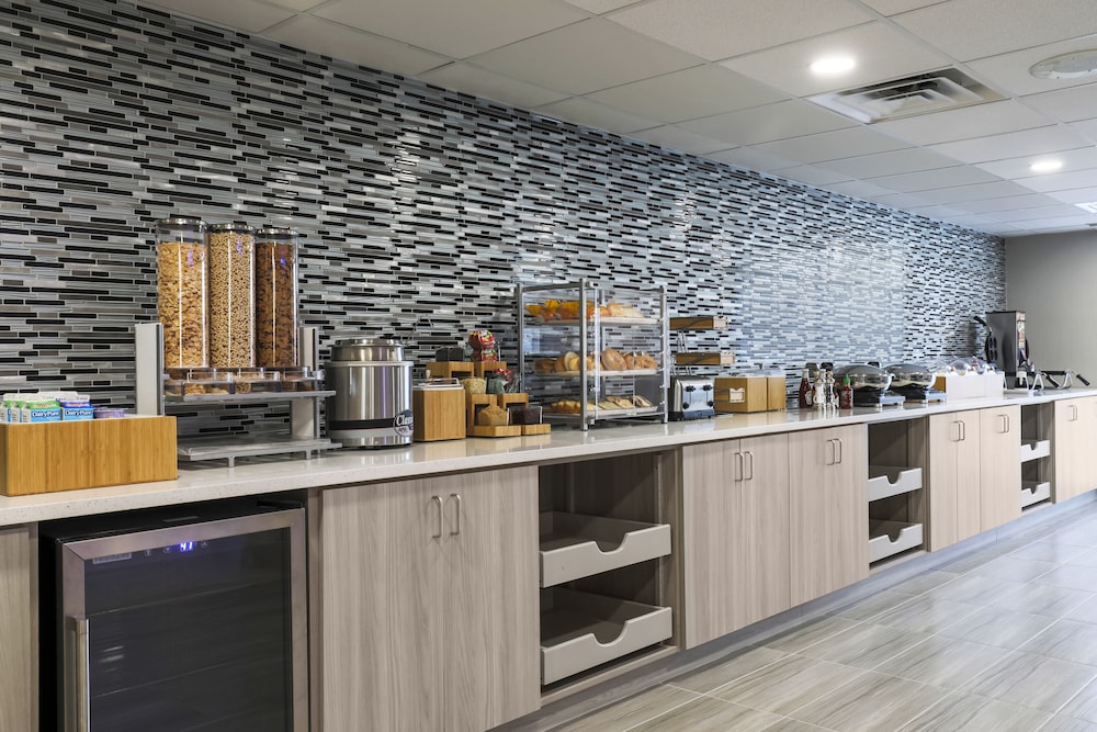 Fairfield Inn & Suites by Marriott Amarillo Central 17/26
