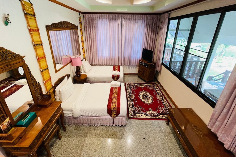 Banrimkwae Paerimnam Resort 17/50