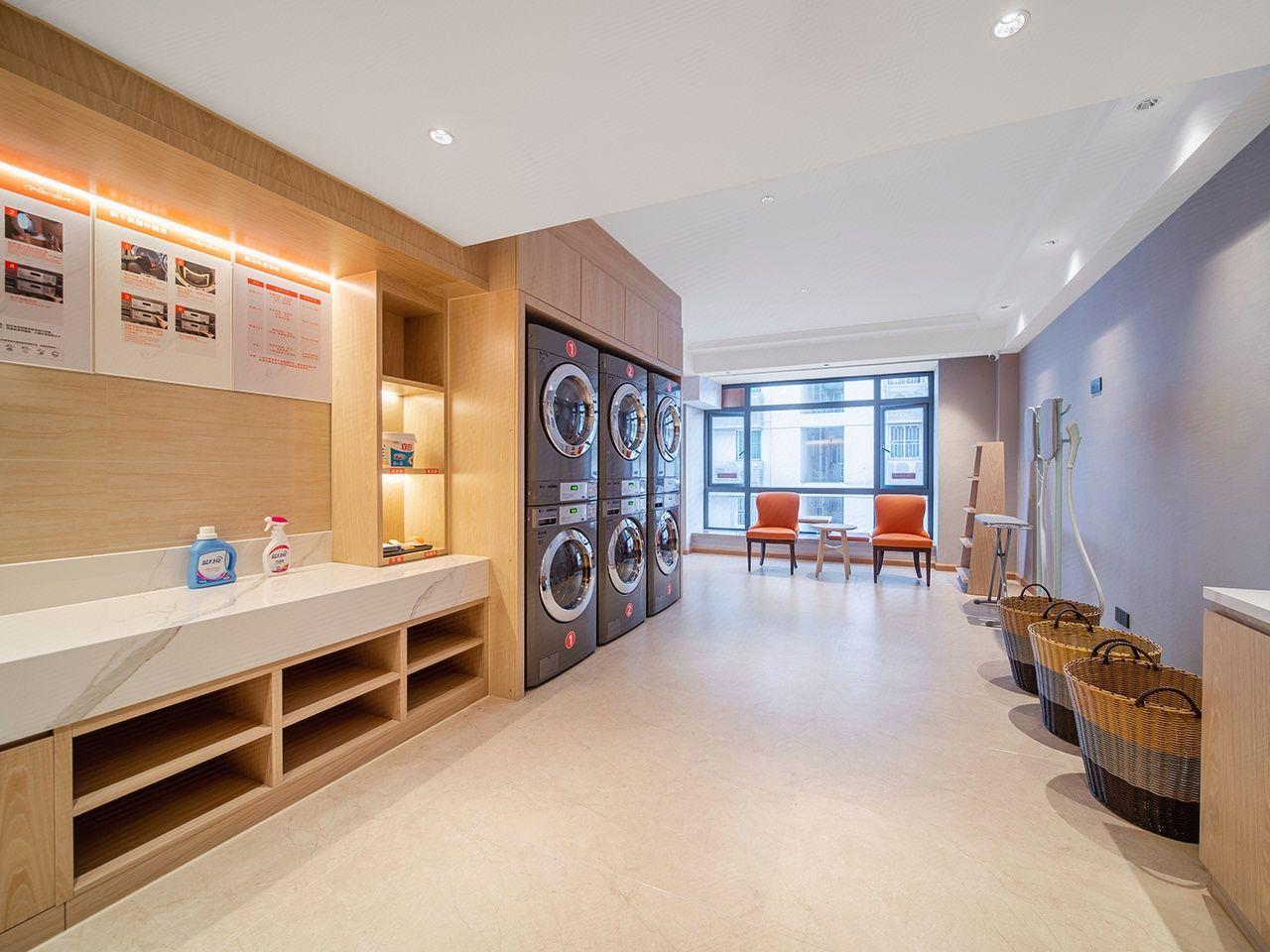 Vienna Hotel (Shenzhen Aiguo Road) 15/40