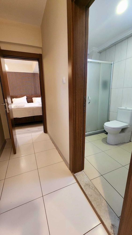 Moda Hotel 47/50