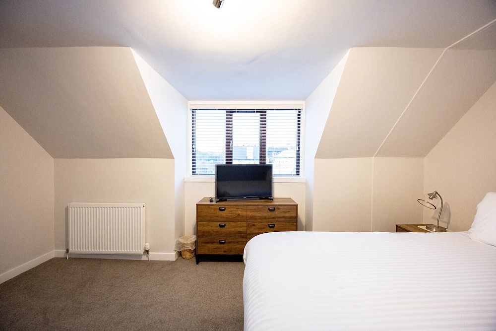 New Inn Hotel 4/33