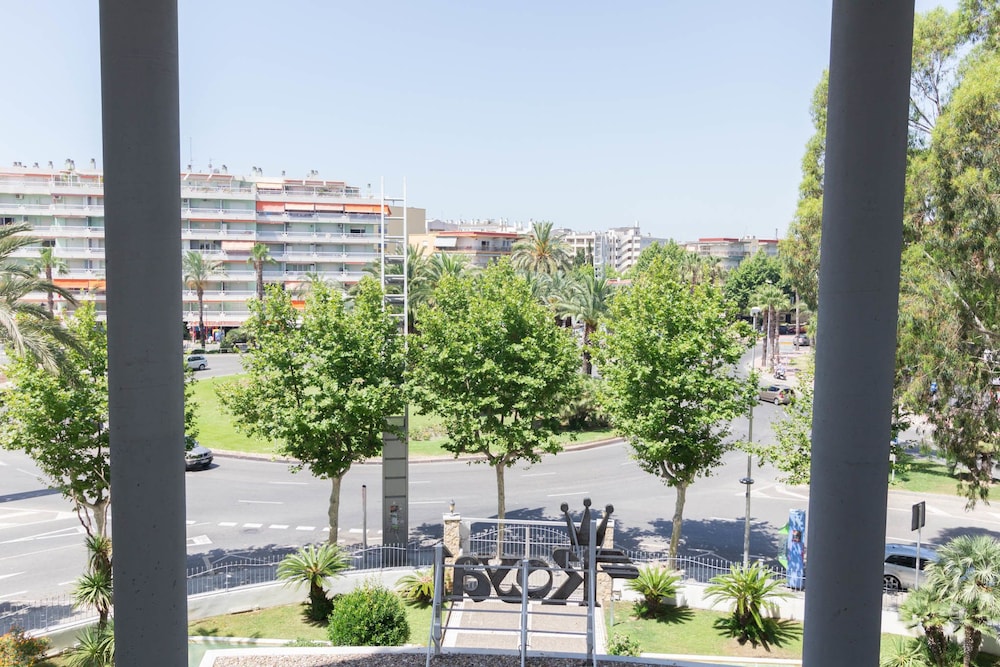 Royal Apartments Salou 26/34
