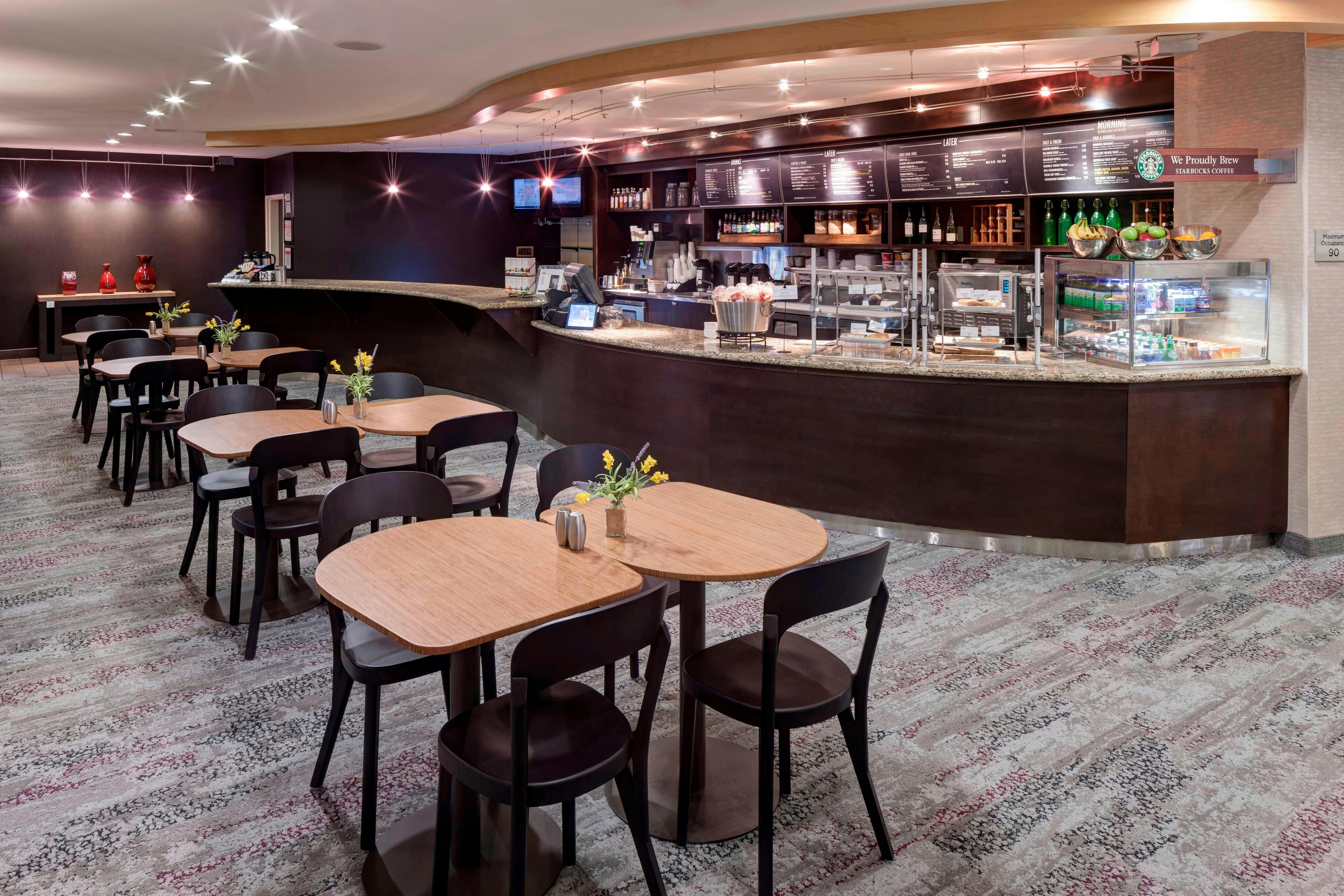 Courtyard by Marriott Franklin Cool Springs 34/53
