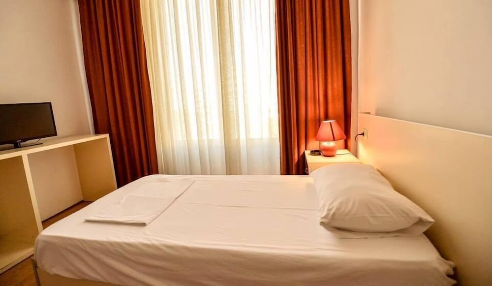 Room at Hotel Argenti Shkoder, SHKODER