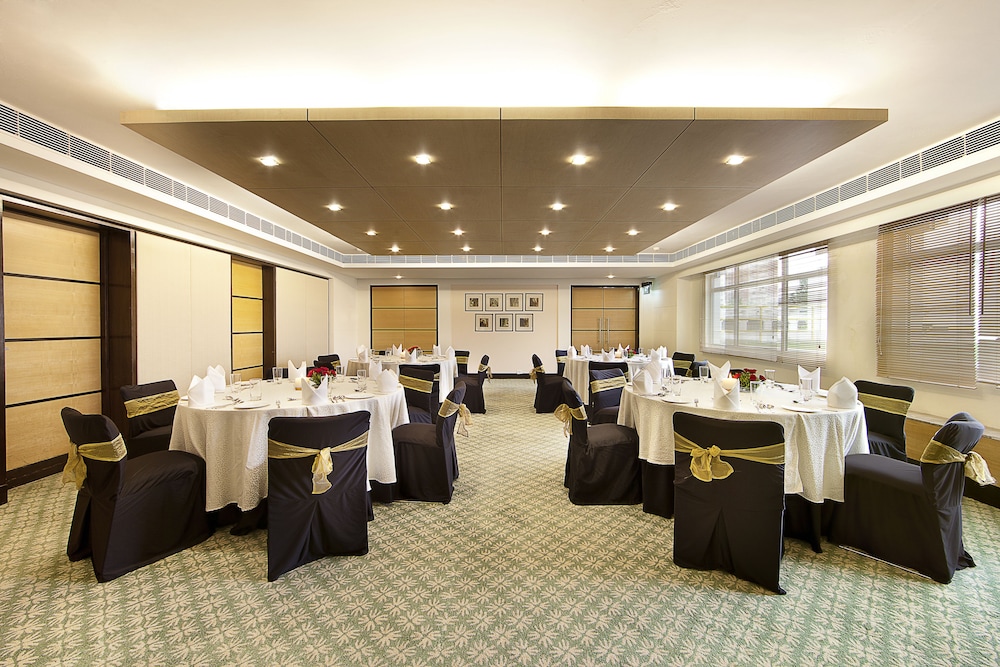 Welcomhotel by ITC Hotels, Alkapuri, Vadodara 42/57