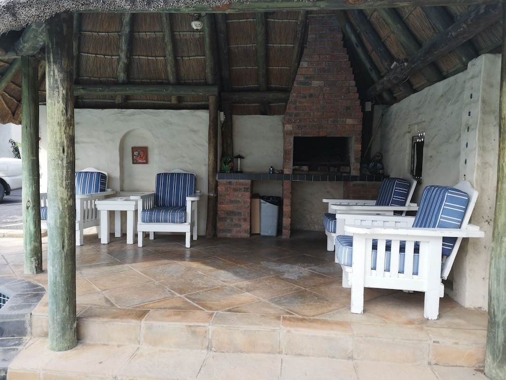 Nahoon Mouth Guest House 14/17