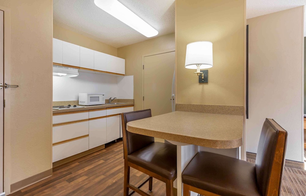 Extended Stay America - Washington D.C. - Rockville 37/59