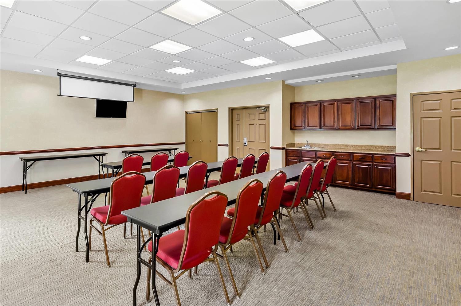 Country Inn Suites By Radisson Princeton Wv 28/34