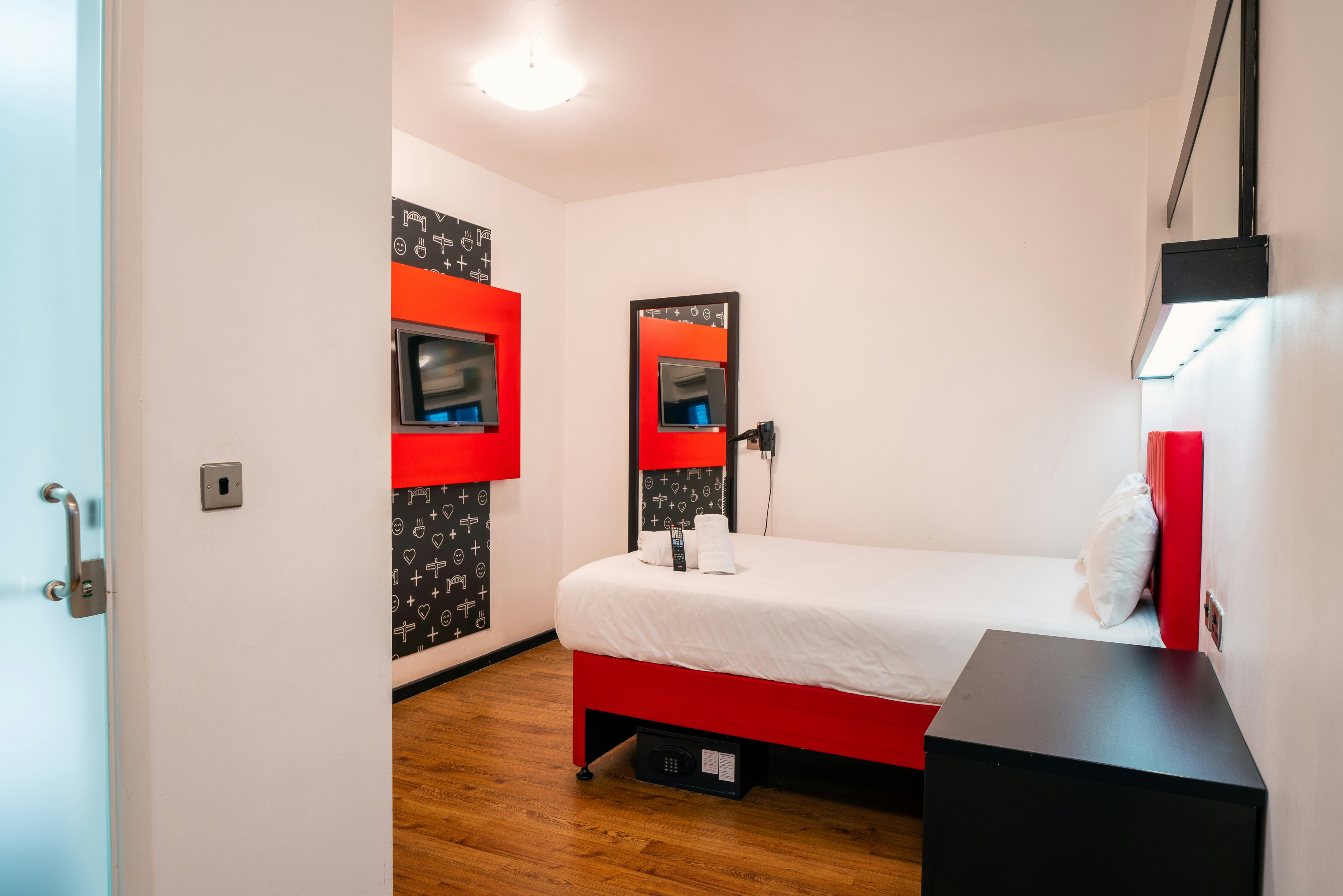 easyHotel Newcastle City Centre 5/5
